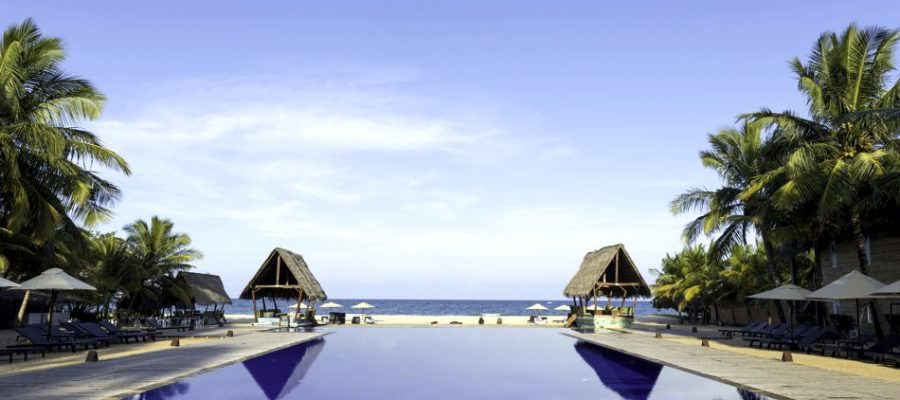Poolbereich, Maalu Maalu Resort, Pasikuda, Sri Lanka, Ayurveda in Sri Lanka
